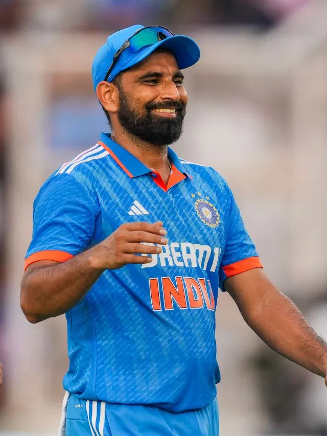 Mohammed Shami: मुहम्मद शमी की गंभीर चोट ने उनके करियर को खतरे में डाल दिया, जानें कैसे।